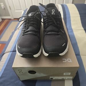 On Running Men's Black and White Athletic Shoes